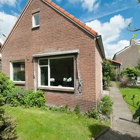 Casa de Férias Near Schoorl Dunes Groet